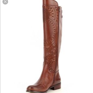 Gianni Bini Ellison Whiskey wood boots
